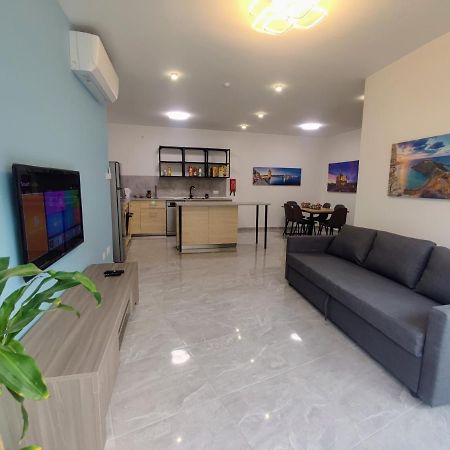 Deggies Apartments - Spacious, Modern Apartment! ナッシャー エクステリア 写真